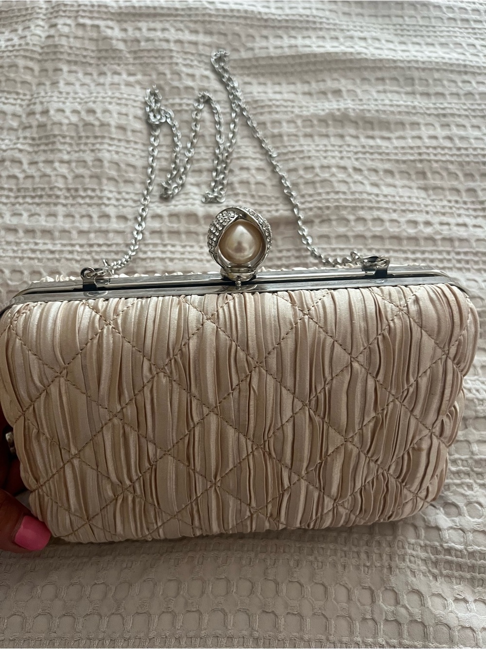 Jessica McClintock Quilted Pearl Clasp Evening Clutch - Cream